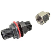 Tank connection with detachable supply hose